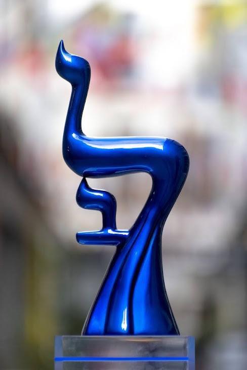 LEV SCULPTURE BLUE